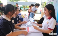 Nhiều việc làm lương 10-12 triệu đồng/tháng, có việc thu nhập 100 triệu đồng