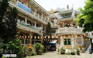 Chùa trong hẻm ở TP.HCM: Ngôi chùa 'trăm rồng' chỉ có 2 vị tăng