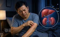 Ngứa da dai dẳng ở người lớn tuổi: Đừng vội đổ lỗi cho gan, thận