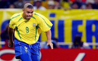 Những người hùng trong lịch sử chung kết World Cup: Ronaldo 'béo' có tên