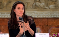 Angelina Jolie muốn sống ở Campuchia để tìm hiểu văn hóa Khmer