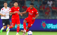 ‘Tòa tháp’ Williams Minh Hoàng đá cặp Đình Bắc hay Hoàng Hên, Adou Minh liệu có suất chính?
