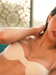 Nhan sắc Hoa hậu Thanh Thủy thay đổi thế nào sau 3 tháng đăng quang?