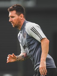 Messi trở lại tập luyện trước trận chung kết Cúp nước Mỹ