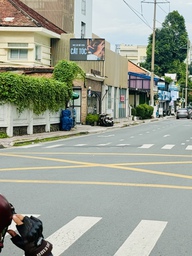 Vạch mắt võng kiểu đơn giản nằm giữa giao lộ TP.HCM có ý nghĩa gì?