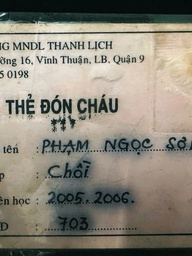 Mở chiếc ví đặt trên bàn thờ, chàng trai ở TP.HCM bật khóc