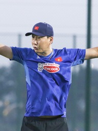 CĐV Thái Lan lại trầm trồ khen bóng đá Việt Nam đi trước thời đại khi cử đội U.21 đá ASIAD
