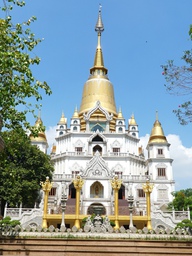 Ngôi chùa ở TP.HCM ẩn mình giữa rừng xanh, mang kiến trúc như Angkor Wat