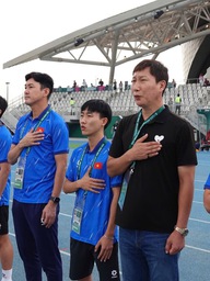 HLV Hoàng Anh Tuấn nhắn nhủ điều tuyệt hay đến U.23 Việt Nam, mong được thưởng thức chiến thắng