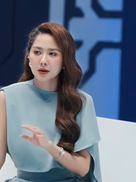 Diễn viên Tường Vi nhắc về giai đoạn thăng trầm, tiết lộ cuộc sống tuổi 37