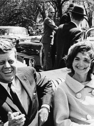 Đằng sau vẻ hào hoa của John F. Kennedy là những cuộc tình không hồi kết
