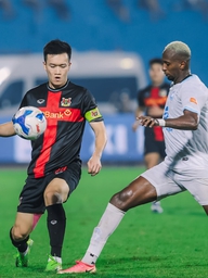 Dự đoán tỷ số Ninh Bình FC thắng HAGL: Hoàng Đức cực hay, chuyền đẹp cho Lê Phát ghi bàn