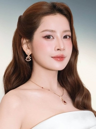 Chi Pu lên tiếng về tin đồn tình cảm với thiếu gia tập đoàn