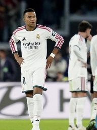 Giấc mơ dang dở của Mbappe còn kéo dài?