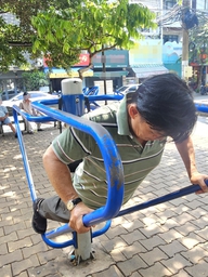 Tập squat, kéo xà, đi bộ mỗi ngày nhưng đường huyết vẫn cao? Bác sĩ giải thích