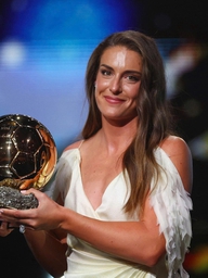 Lễ trao giải Quả bóng vàng 2026: Alexia Putellas giành Quả bóng vàng nữ 2026