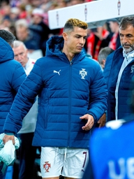 Ronaldo bỏ về Ả Rập Xê Út, đóng sập cánh cửa trở lại đội tuyển Bồ Đào Nha