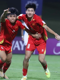 HLV Roland đề xuất nóng trước World Cup U.17, VFF và U.17 Việt Nam có động thái rất đặc biệt 