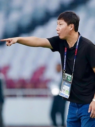 HLV Kim Sang-sik không thể dẫn dắt U.23 Việt Nam tại Gia Lai Cup, ai sẽ ngồi ghế nóng?