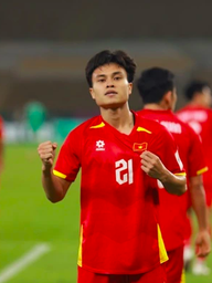 HLV Kim Sang-sik sắp công bố danh sách đội tuyển Việt Nam đấu Malaysia: Xuất hiện những ‘kép phụ’