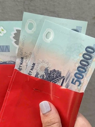 Người giúp việc lương 8 triệu lì xì ngược lại chủ nhà 1,5 triệu đồng dịp tết