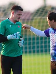 Vị trí ‘nóng’ nhất ở đội tuyển Việt Nam: Bất ngờ toàn tập