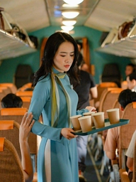 Mỹ nhân 10X từng gây sốt trong phim trăm tỉ, không ngại đóng cảnh nóng