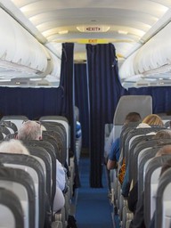 'Sốc' với cách giữ thi thể hành khách tử vong trên chuyến bay