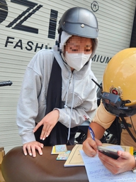 Bị CSGT TP.HCM thổi phạt, nhiều người ngỡ ngàng mới biết mình... vi phạm