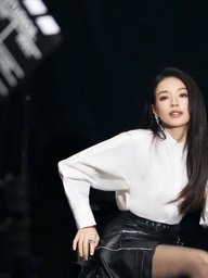 Thư Kỳ và hành trình 9 năm 'tìm con' đầy gian khổ