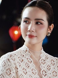 Cách mặc gam trắng từ đầu tới chân mà không nhạt nhòa