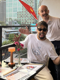 Ông Tây mở nhà hàng Việt 'view triệu đô' ở TP.HCM, 95% khách là người nước ngoài