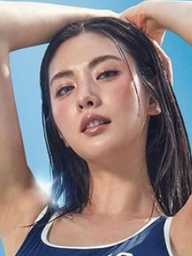 'Mỹ nhân đẹp nhất thế giới' bị kiện ngược sau khi tay không bắt cướp