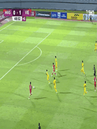 Văn Dương cầu thủ xuất sắc nhất trận chung kết tri ân nhân vật đặc biệt, đó là…