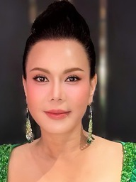 Nghệ sĩ Việt Hương đính chính