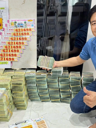 Người đàn ông trúng 32 tỉ xổ số miền Nam, lãnh tiền mặt… 'xem nhiều cỡ nào'