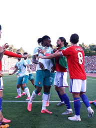 Đàn em Ronaldo đánh người nhận thẻ đỏ, nguy cơ bị cấm thi đấu World Cup 2026