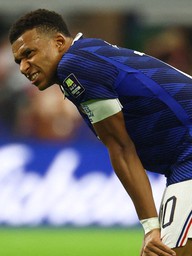 Mbappe thất vọng nặng nề vì thua Tây Ban Nha, chỉ thẳng sai lầm của Pháp