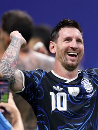 FIFA công bố 12 bàn thắng đẹp nhất World Cup 2026, Messi bất ngờ thắng giải đặc biệt