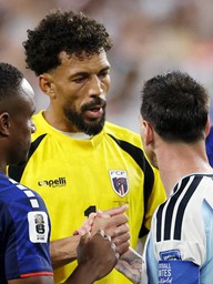 Người hùng World Cup của Cabo Verde, thủ môn Vozinha hết thất nghiệp: Điểm đến bất ngờ!