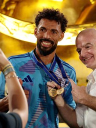 Người hùng Cabo Verde, thủ môn Vozinha đổi đời nhờ World Cup 2026: Nhận lương cực khủng
