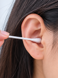 4 dấu hiệu cảnh báo không được tiếp tục ngoáy tai