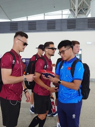 Đội tuyển Việt Nam lên đường sang Indonesia đấu FIFA ASEAN Cup: Mệnh lệnh chiến thắng, quyết mang cúp về