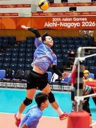 Đội tuyển nam bóng chuyền Việt Nam thất bại trước đối thủ có chiều cao 'khủng': Tạm xếp cuối bảng