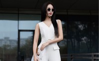 Mặc đẹp không khó với jumpsuit tôn dáng mùa hè