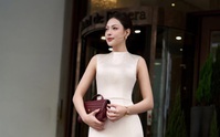 Tự tin làm chủ mọi đêm tiệc với những thiết kế tôn dáng tuyệt đối