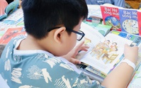 700 đầu sách vào bệnh viện, bệnh nhi 'bớt buồn' trong những ngày điều trị
