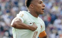Pháp có hàng công mạnh nhất lịch sử: Mbappe chưa hài lòng vì lý do đặc biệt