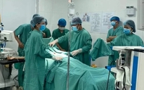 Cà Mau: Trung tâm y tế huyện cứu mẹ con sản phụ bị vỡ tử cung