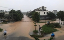 Quảng Trị: Mưa lớn, nhiều khu dân cư ở TP.Đông Hà ngập nặng
